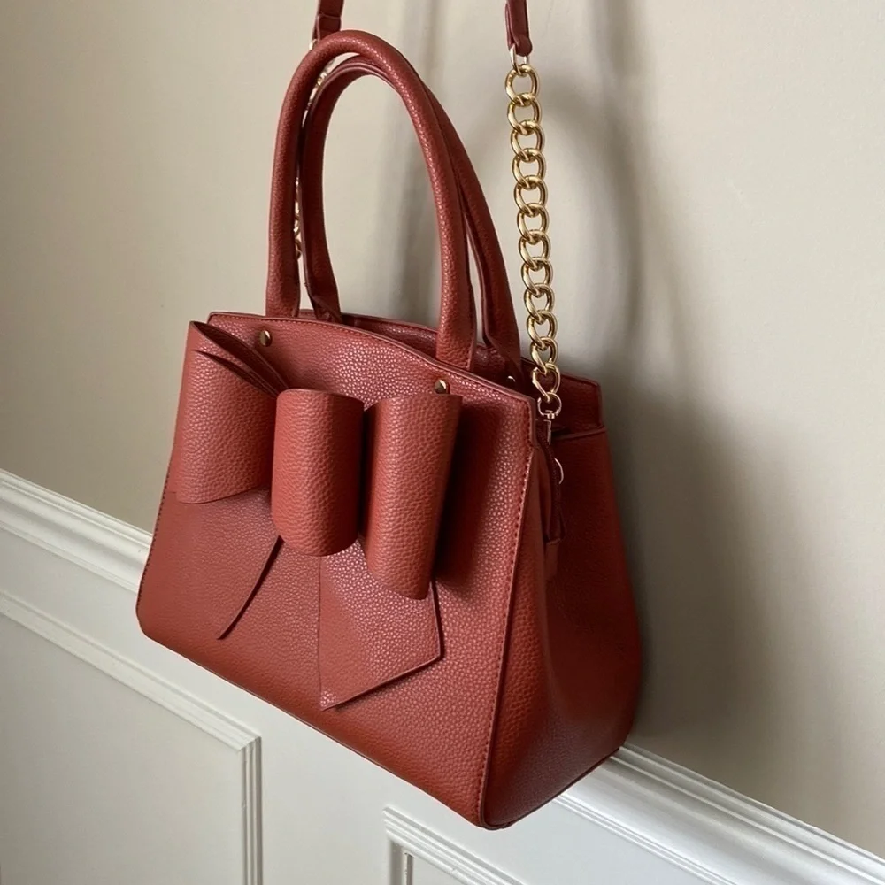 Like Dreams Bowtie Bag‎